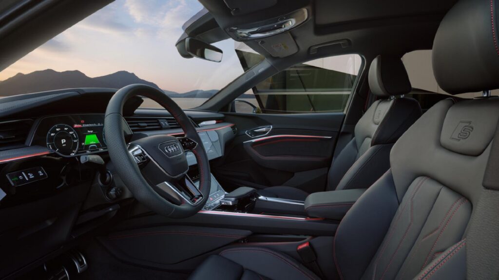 Audi Audi interiör